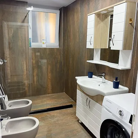 New Bazaar 2024 Apartment Tirana